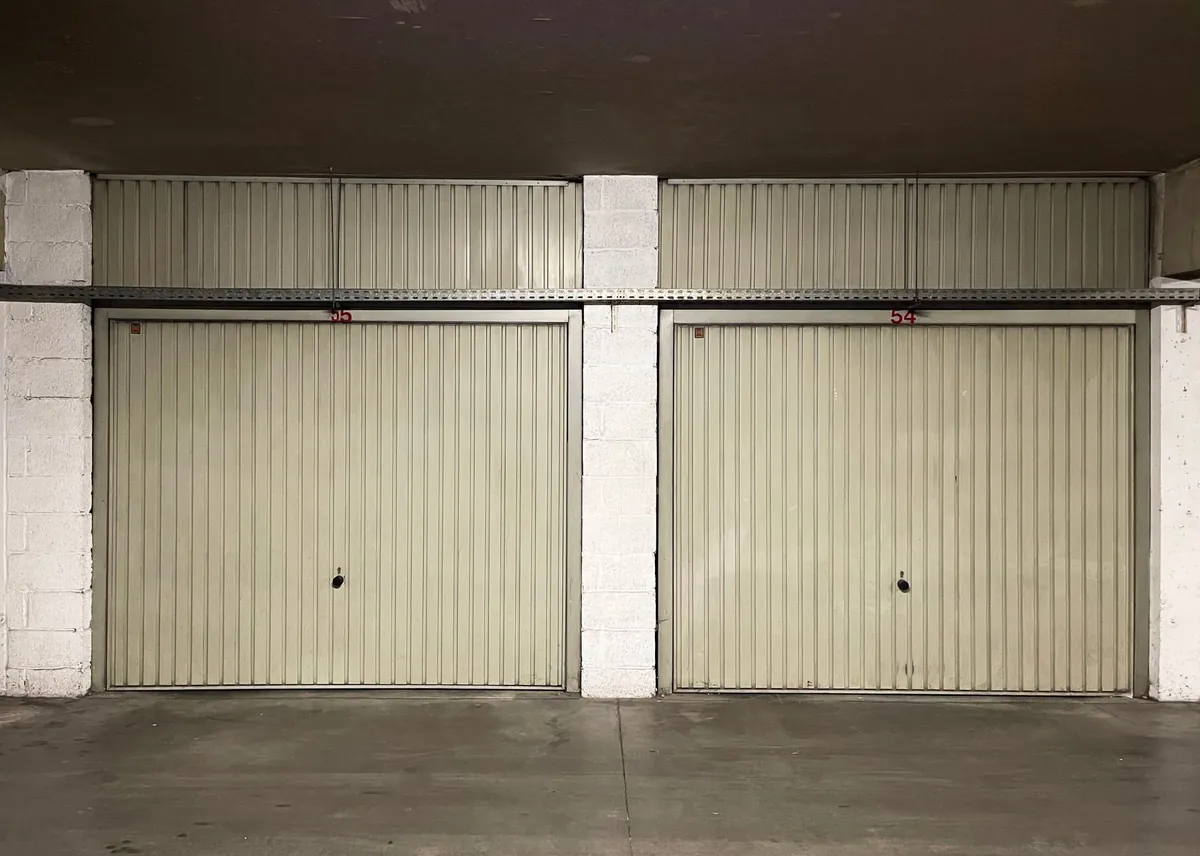 Choosing the right industrial door solution for warehouse entryways