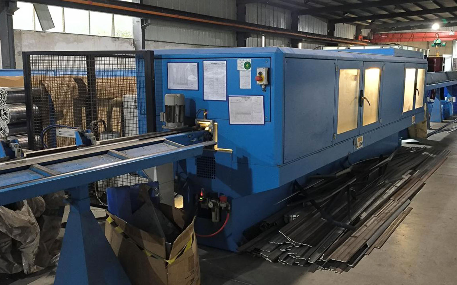 Automatic PU foam panel production line