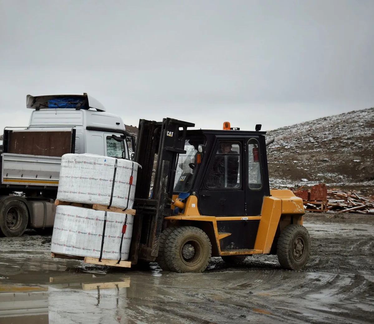 USDA-konformer Edelstahl-Kühlraum-Hochgeschwindigkeits-Tür in Fleischverarbeitungsanlage